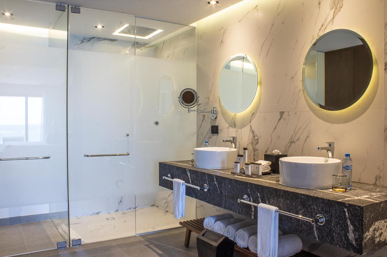 EPIC Three Bedroom Oceanfront Resort Residence